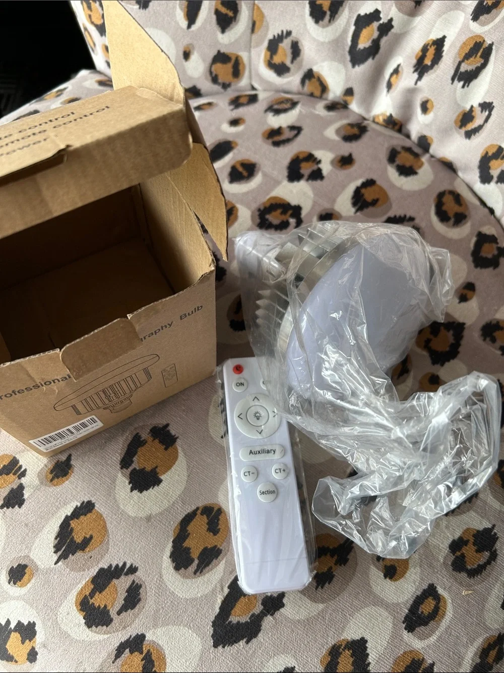 Professional LED Photography Bulb - Brown Box with Black Print